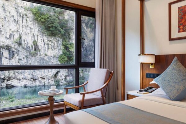 هتل Harmona Resort & Spa Zhangjiajie در ژانگجیاجیه چین